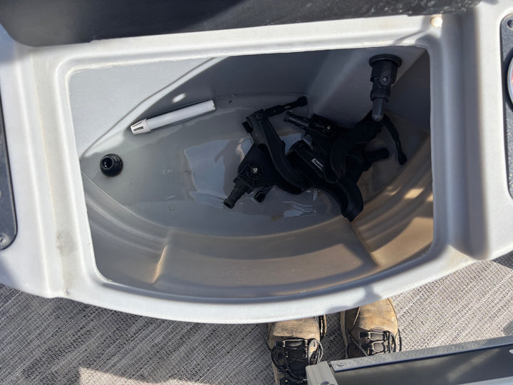 2024 Ranger Reata 220F