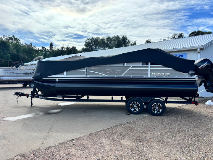 2024 Ranger Reata 220F