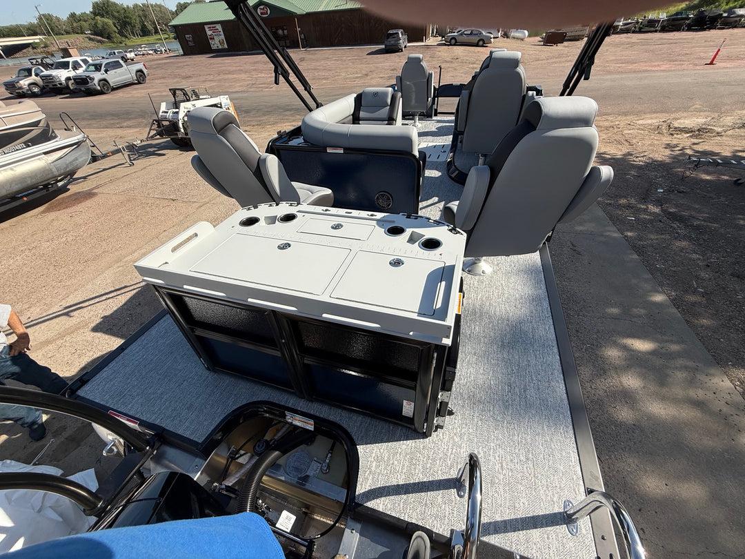 2026 Premier 230 Angler 4pt — photo 4
