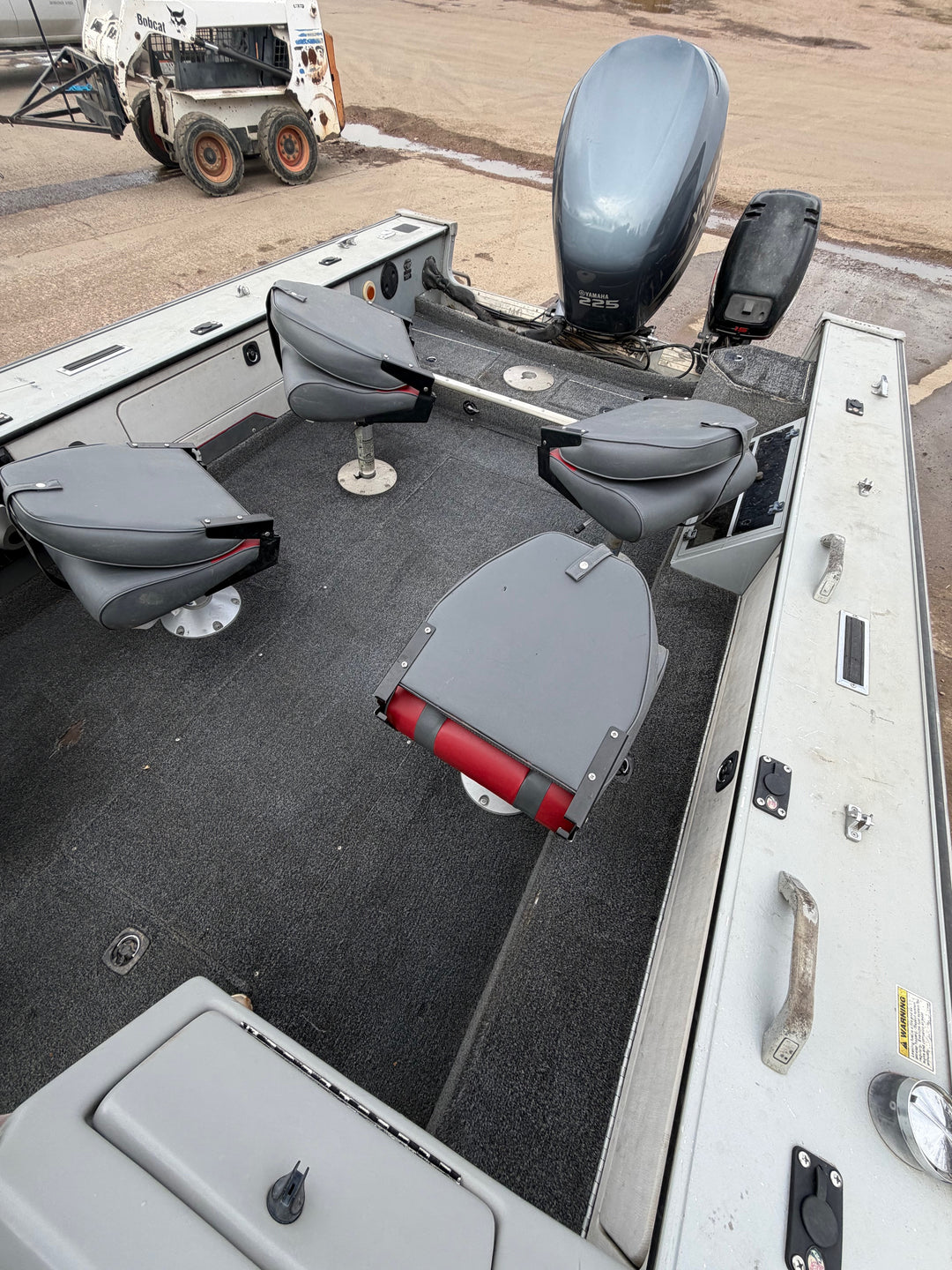 1998 Lund 2025 ProV Magnum SE — photo 11