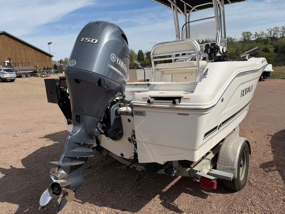 2018 Robalo R180 — photo 5