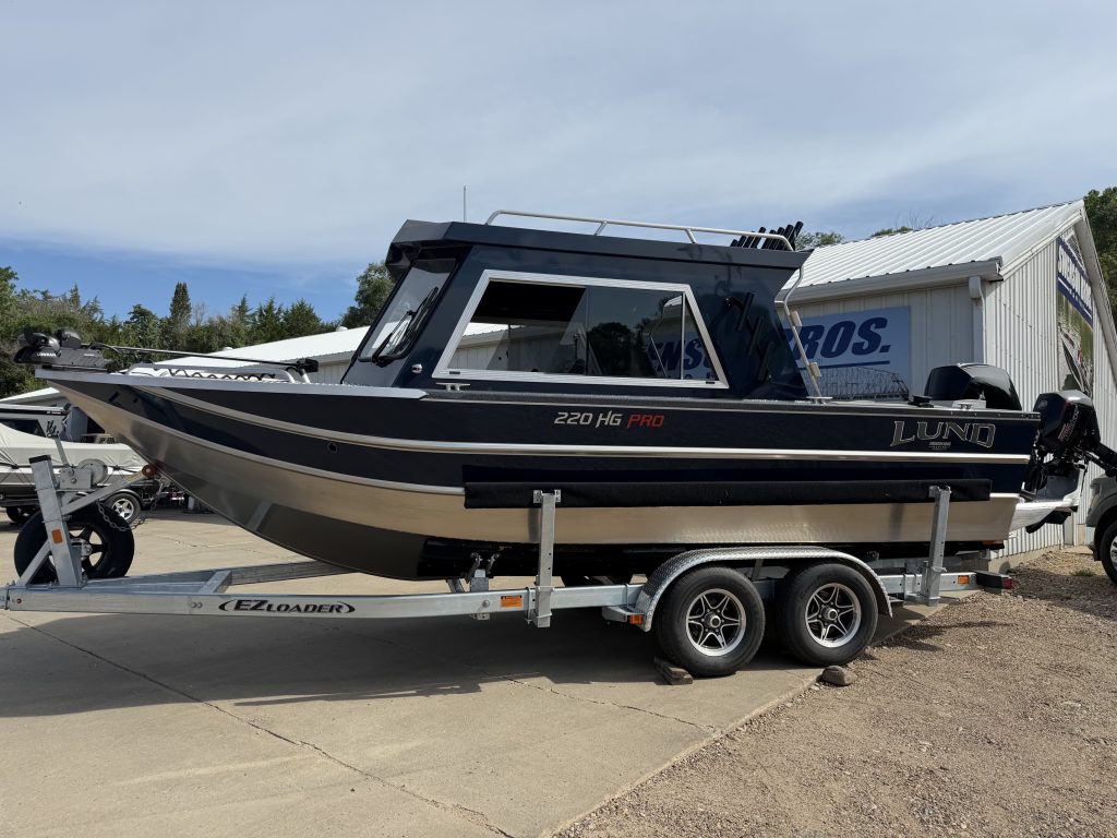 2027 Lund 220HG PRO DEMO — photo 4
