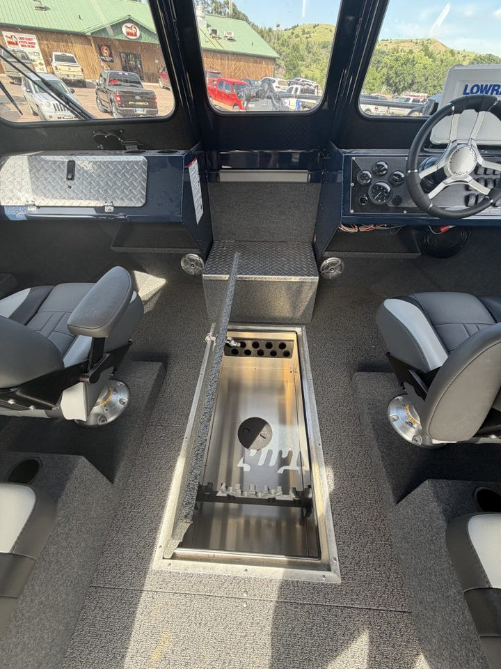 2027 Lund 220HG PRO DEMO — photo 14
