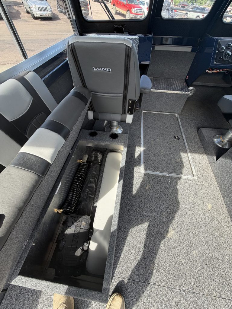 2027 Lund 220HG PRO DEMO — photo 19