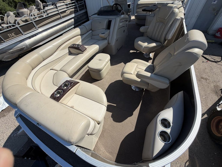 2011 Bennington 2275RL — photo 15