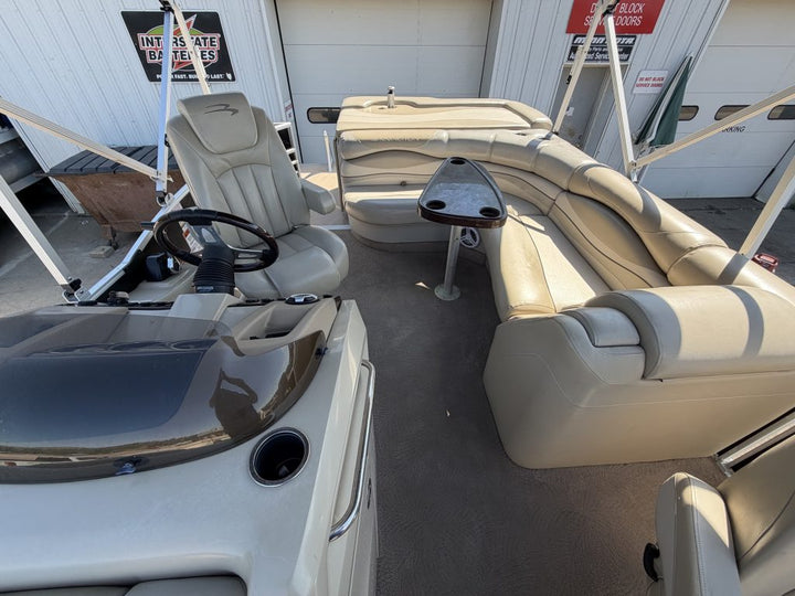 2011 Bennington 2275RL — photo 17