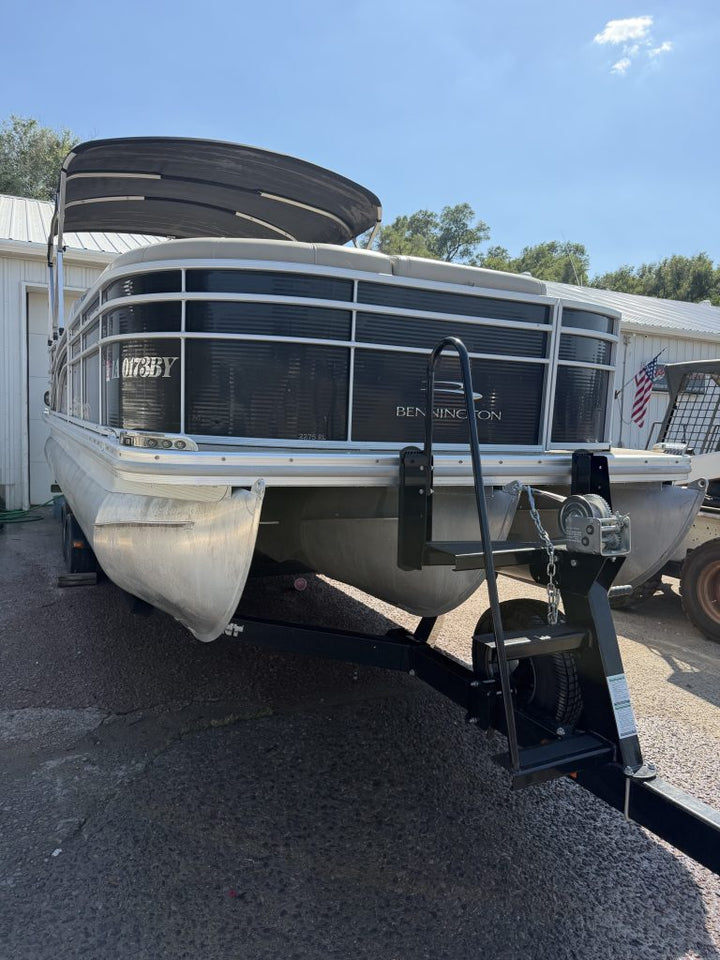 2011 Bennington 2275RL — photo 20