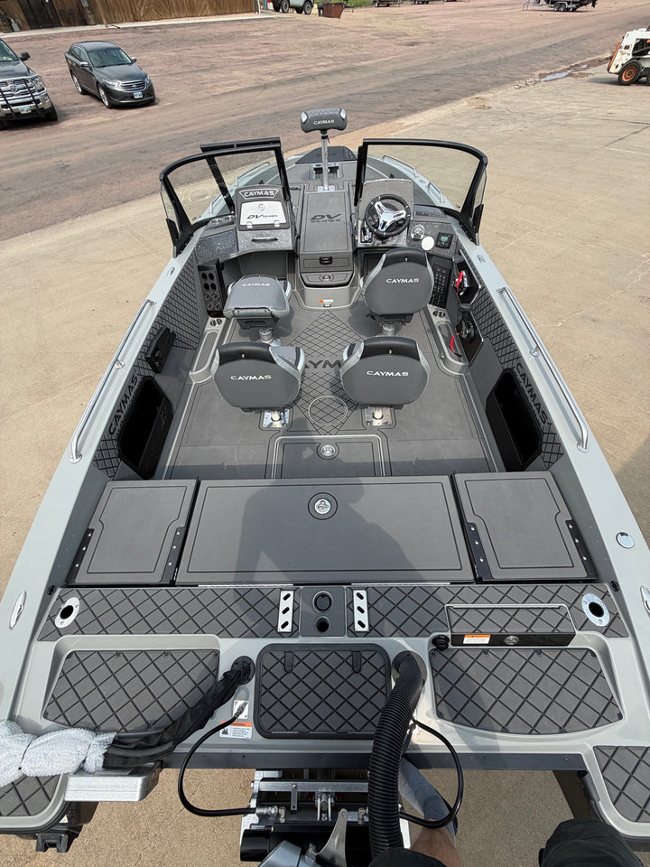 2027 Caymas DV22