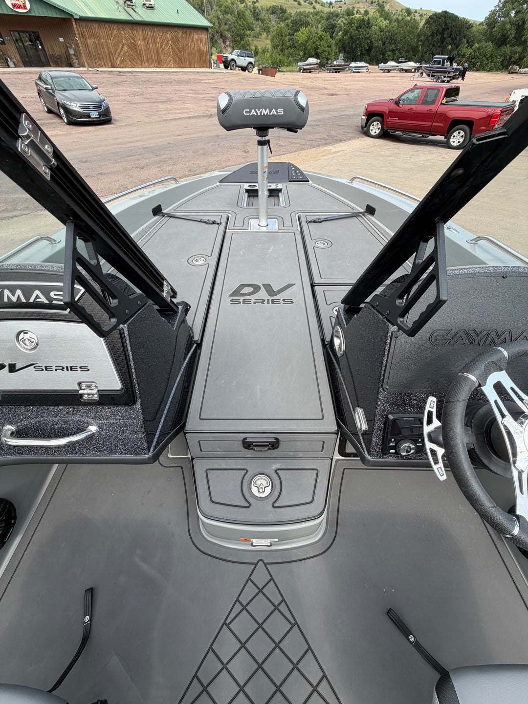 2027 Caymas DV22