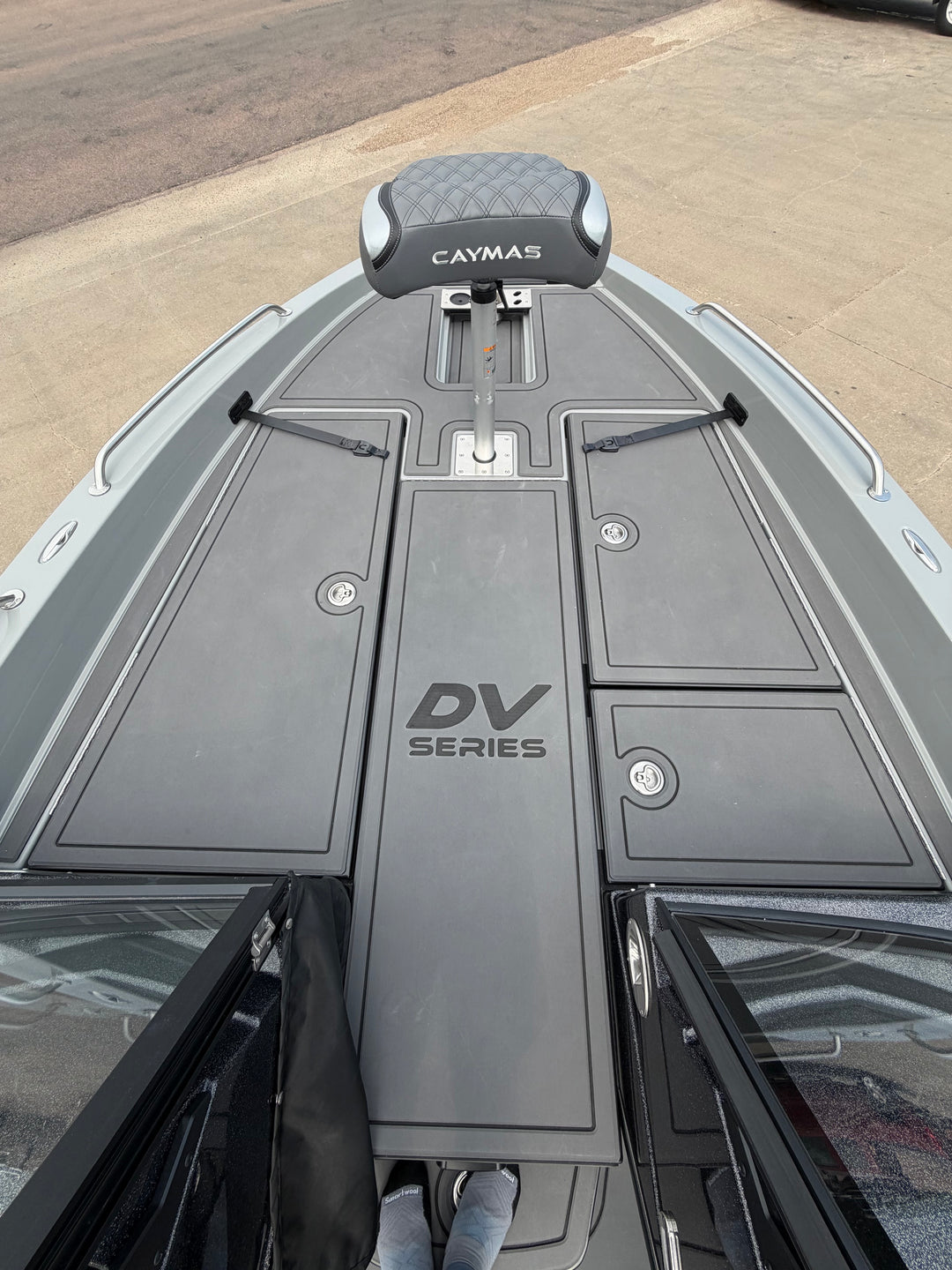 2027 Caymas DV22