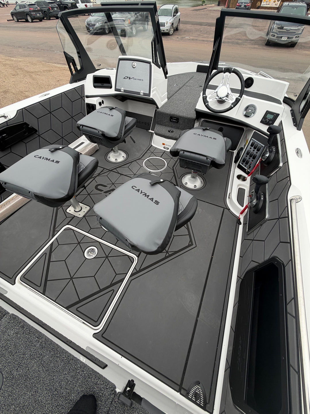 2027 Caymas DV19 Sport