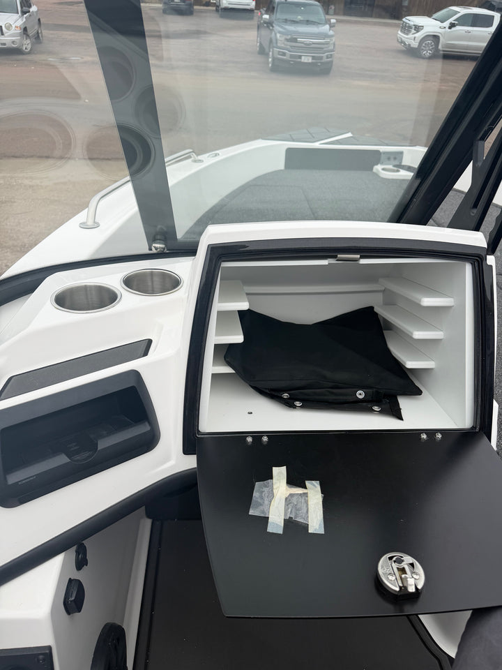 2027 Caymas DV19 Sport