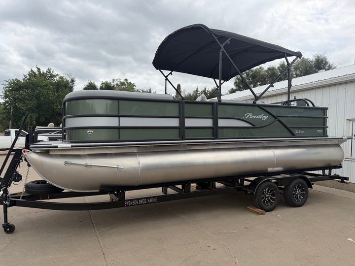 2027 Bentley 223 Fish N Cruise