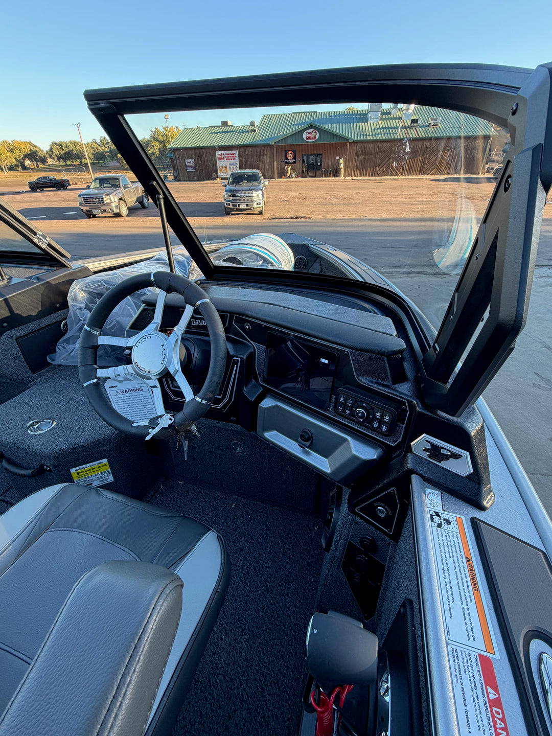 2027 Lund 2175 ProV DEMO DISCOUNTED